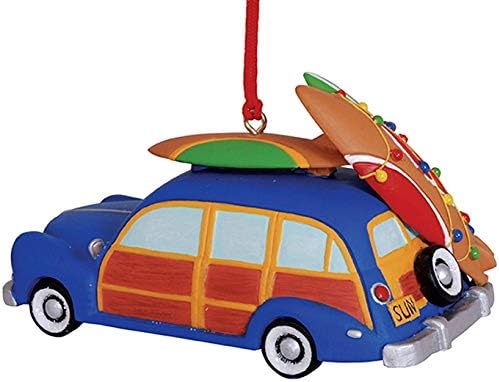 Вуди Плажа Автомобил со Чантата на Покривот Рек Украсени со Божиќ Светла Украс